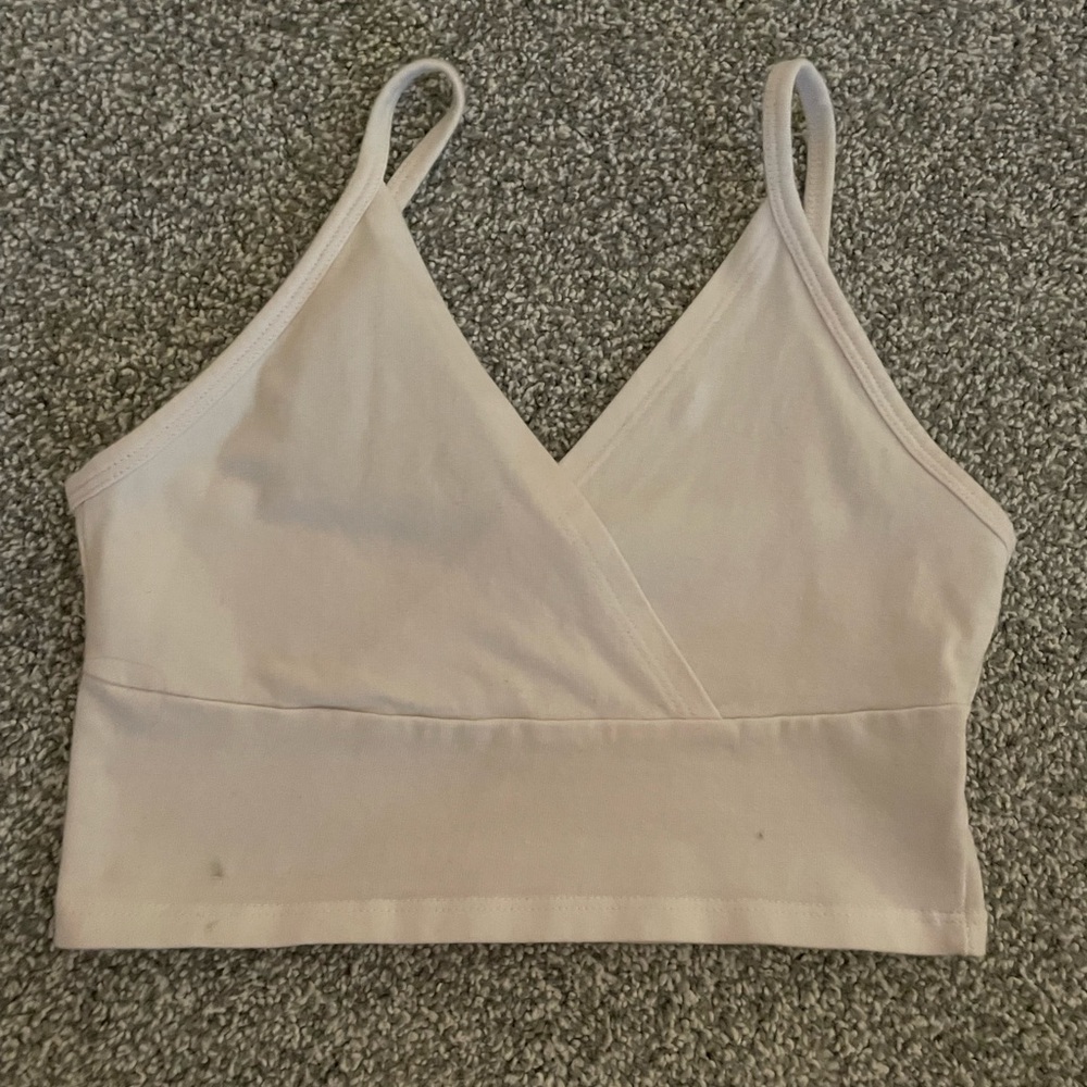 brandy melville cropped bra top